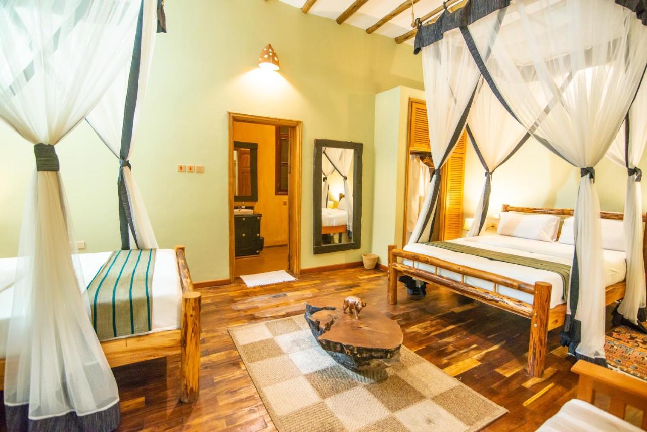 Buffalo Safari Lodge Katunguru Kültér fotó