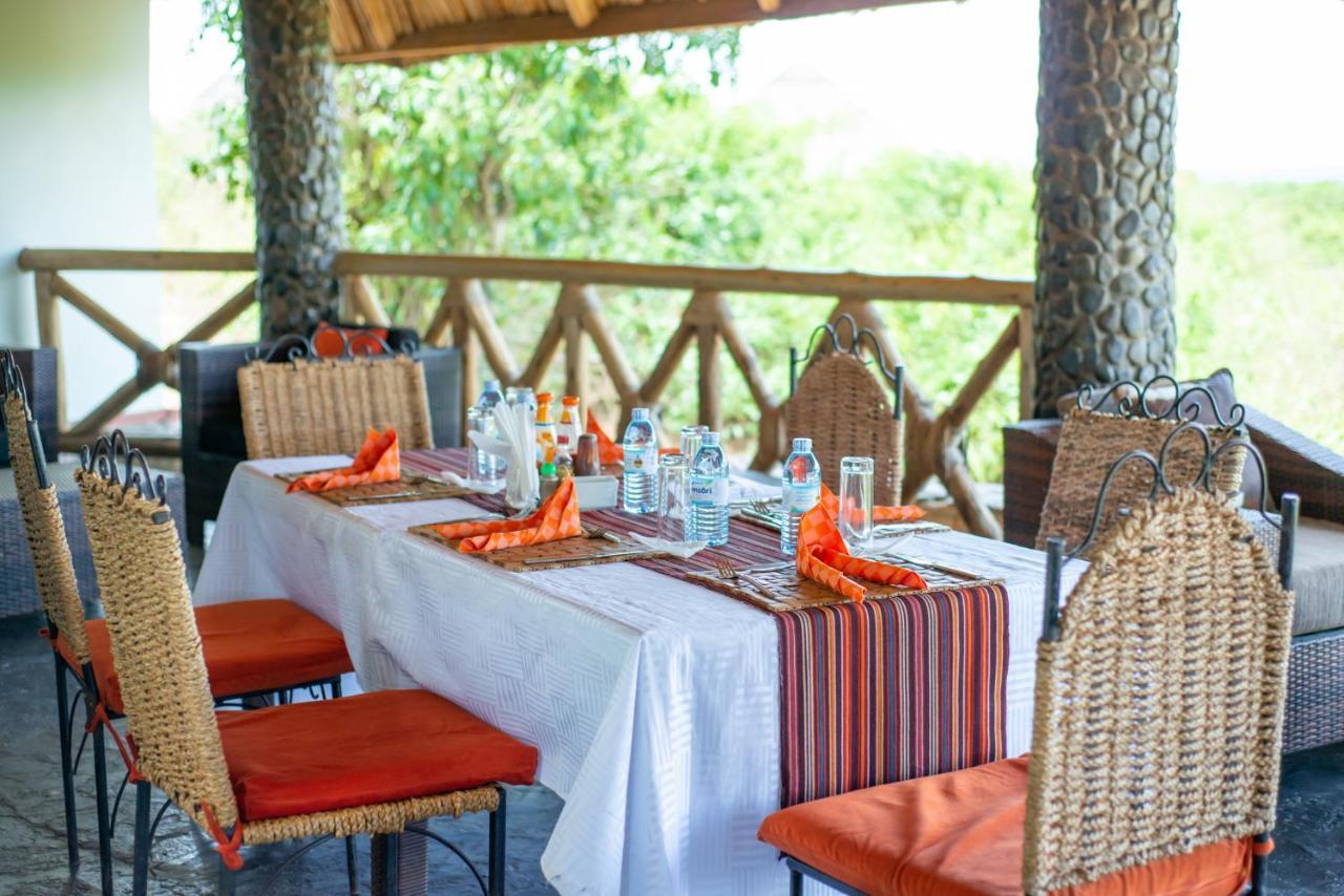 Buffalo Safari Lodge Katunguru Kültér fotó